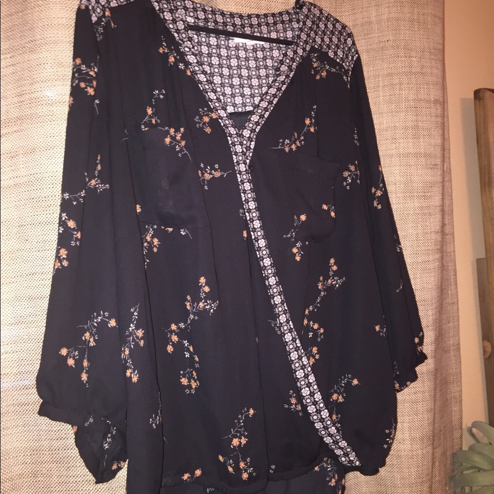 Xxl Maurice’s top